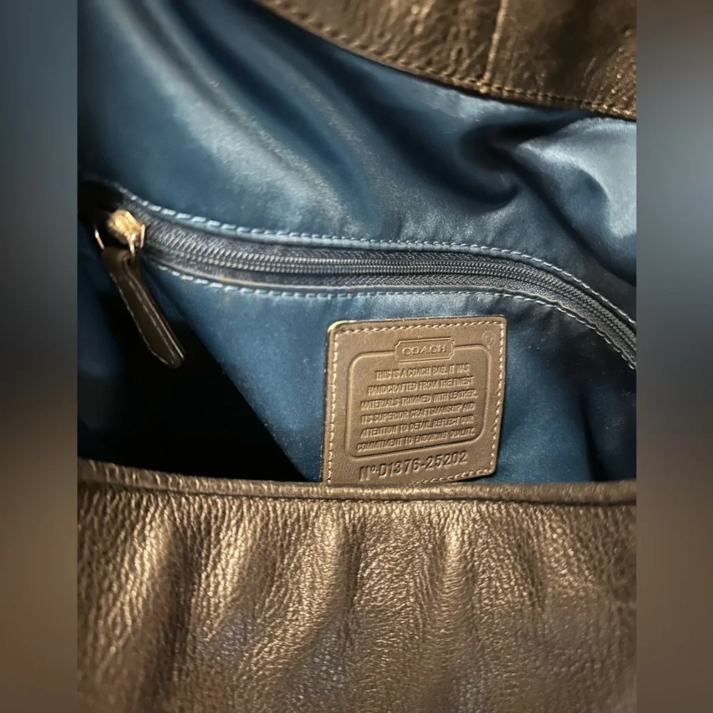 Coach Madison Phoebe medium size handbag - Picture 4 of 5